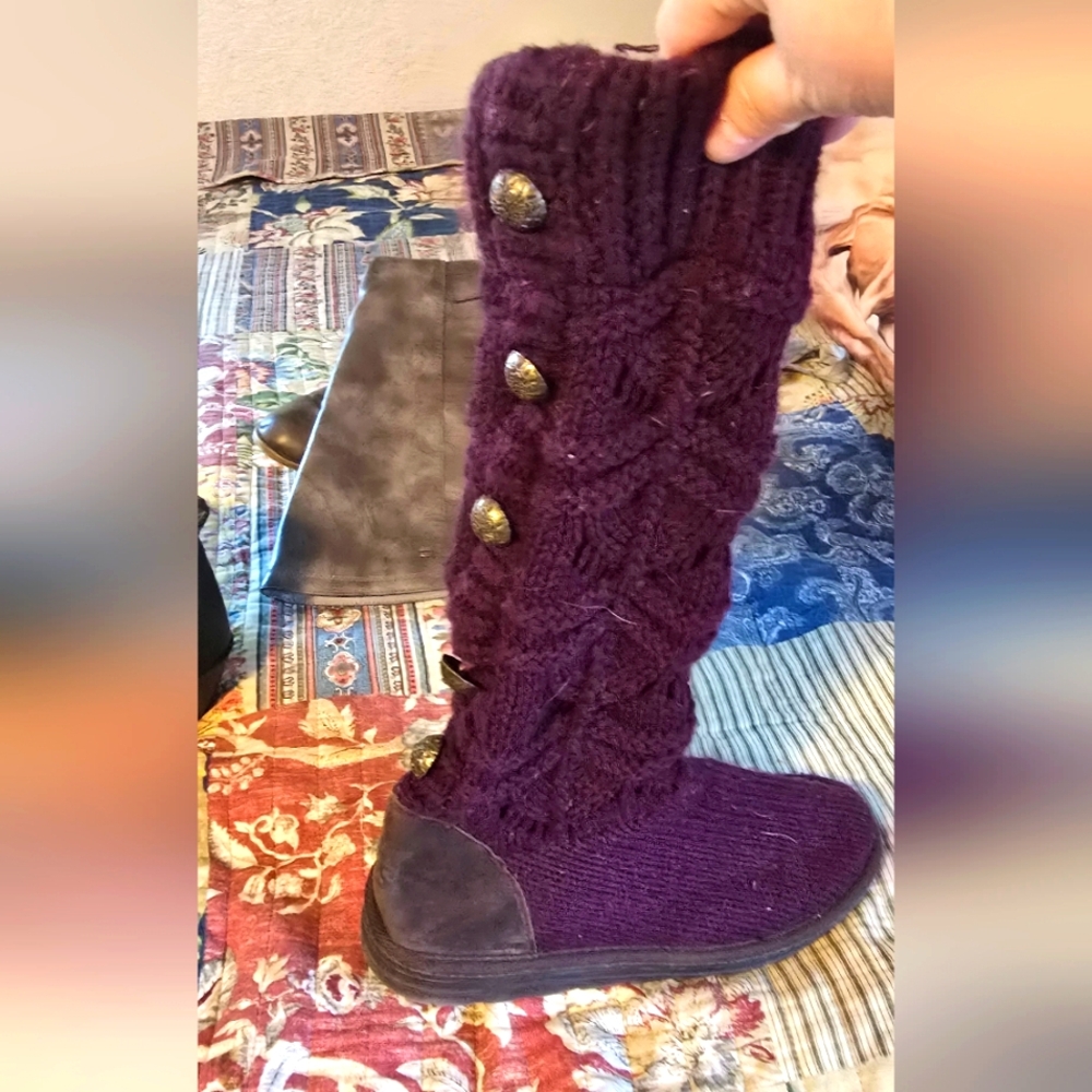 Burgundy Knit Button-Up Women's Boots